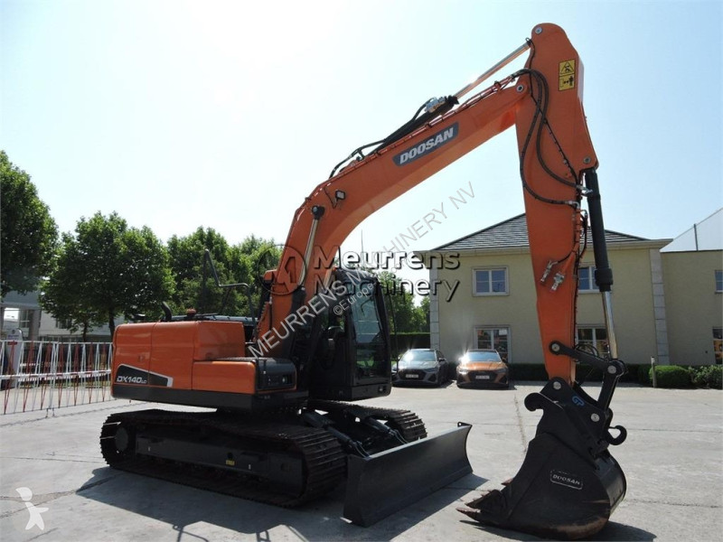 Excavadora Doosan