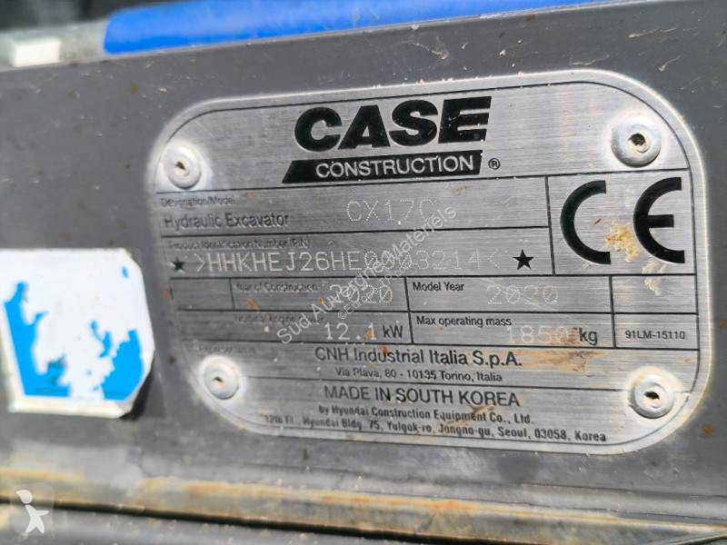 Lopatový nakládač Case CX17C