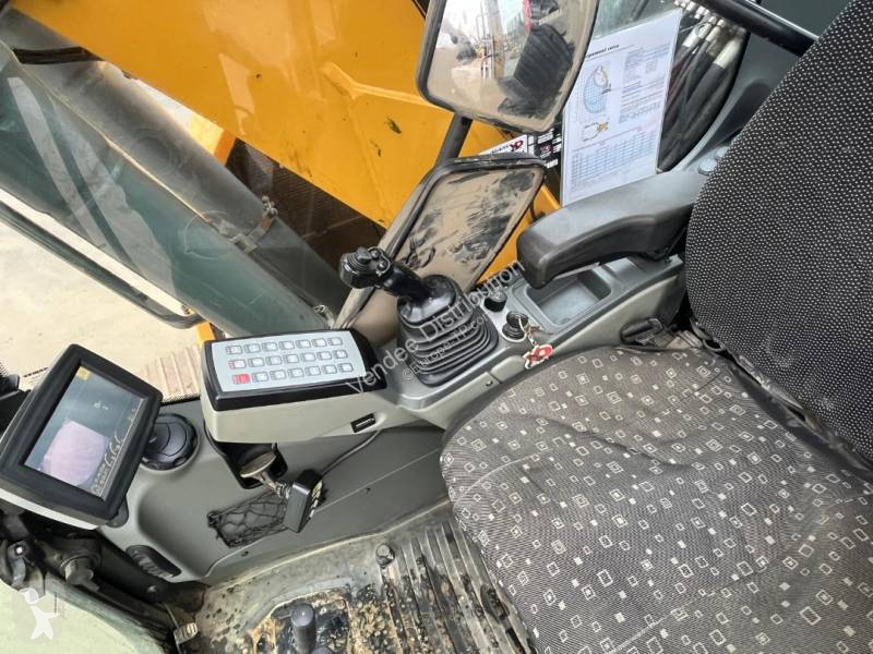 جرافة Liebherr R914 COMPACT