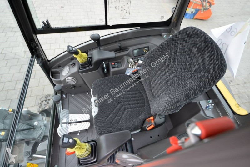 Escavadora Volvo EC 20 E