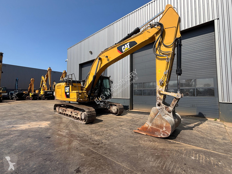 Graafmachine Caterpillar FL
