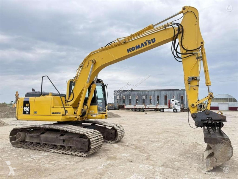 Graafmachine Komatsu LC-8