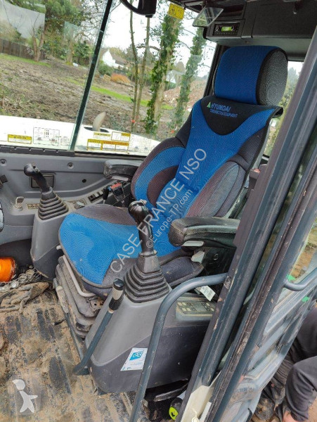 Escavadora Hyundai 80cr9a