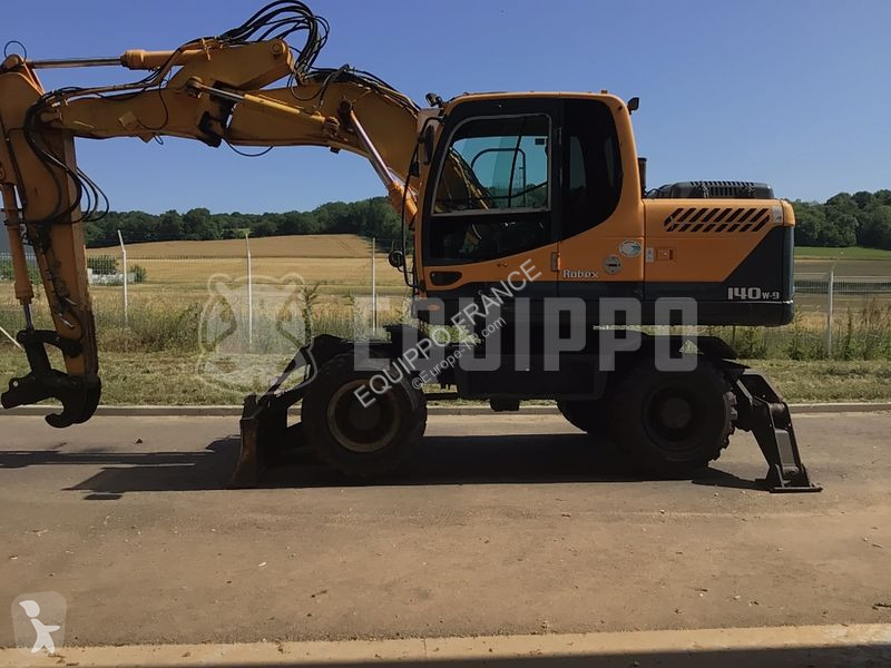 جرافة Hyundai R140W-9