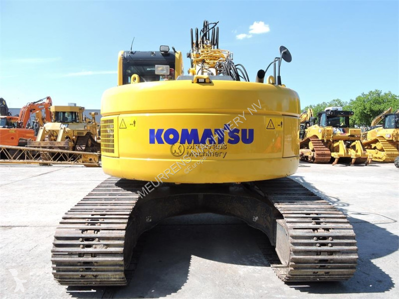 جرافة Komatsu PC228