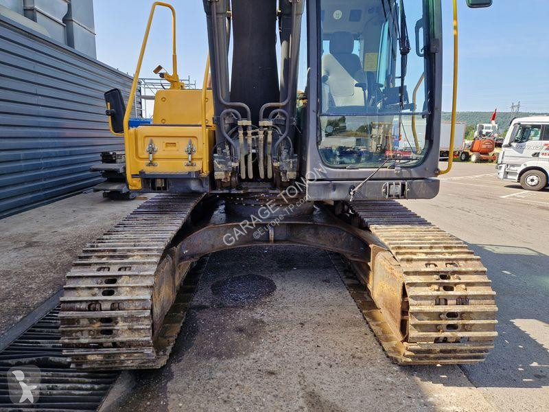 جرافة Volvo EC160