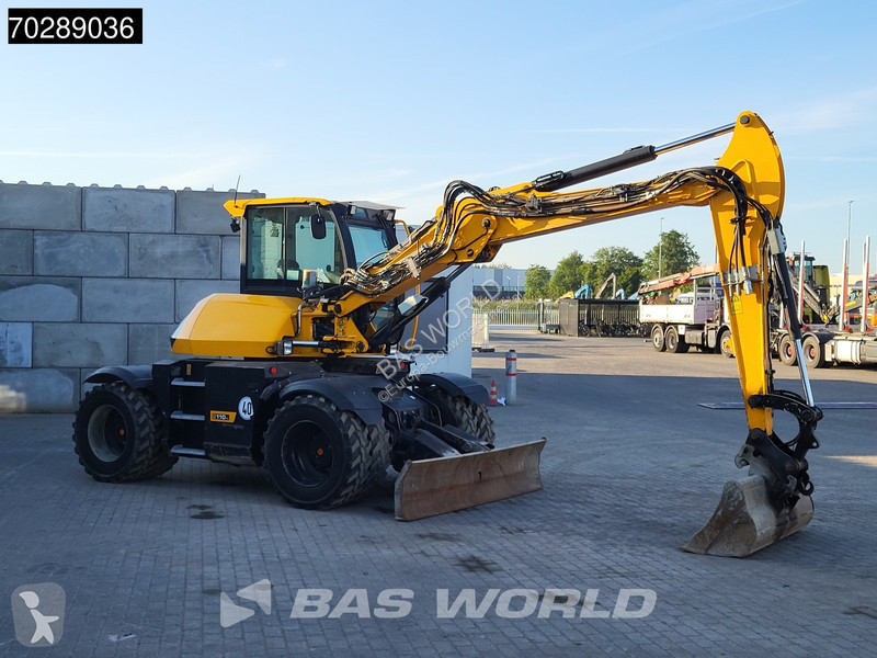 Escavadora JCB HD110W T4F HYDRADIG