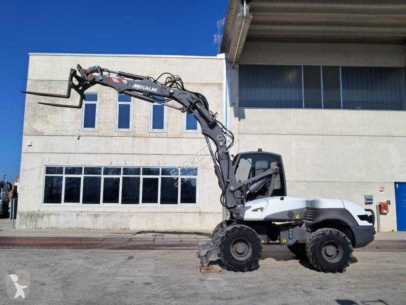 Escavatore Mecalac
