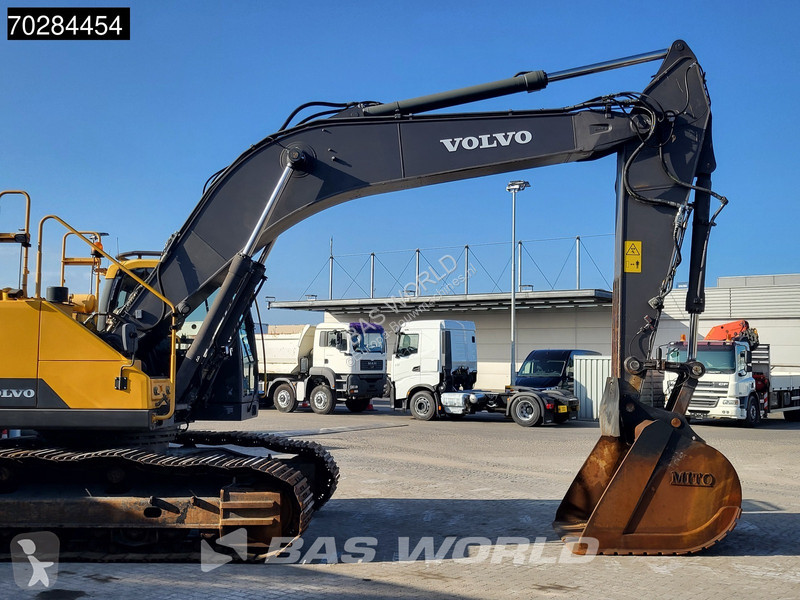 Excavadora Volvo 0 E L