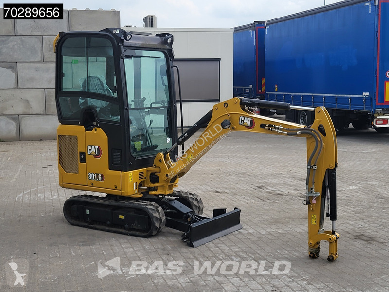 Excavadora Caterpillar