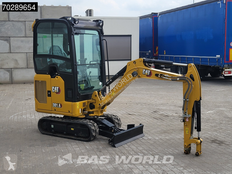 Excavadora Caterpillar