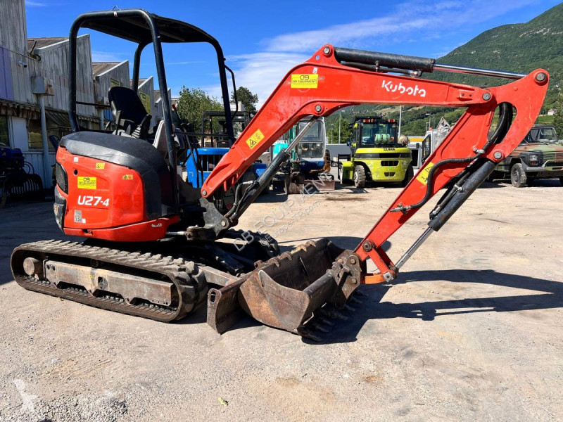 Excavadora Kubota U27-4 MINIPELLE 2,7T CANOPY...