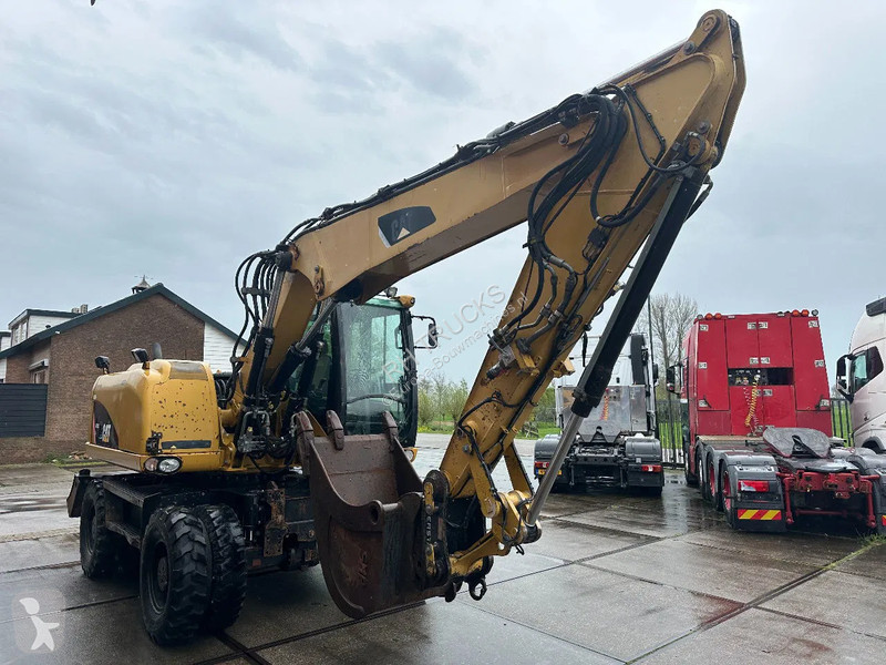 Excavator Caterpillar D 7212 HOURS