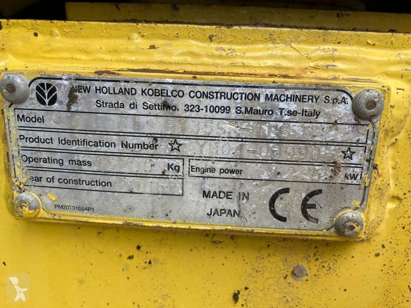 Escavadora Kobelco  E135SR