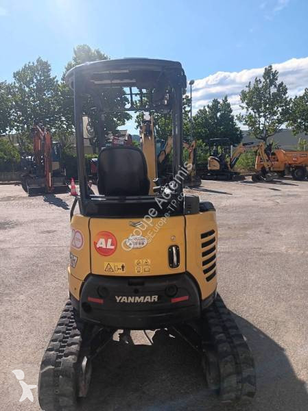 Escavatore Yanmar VIO27