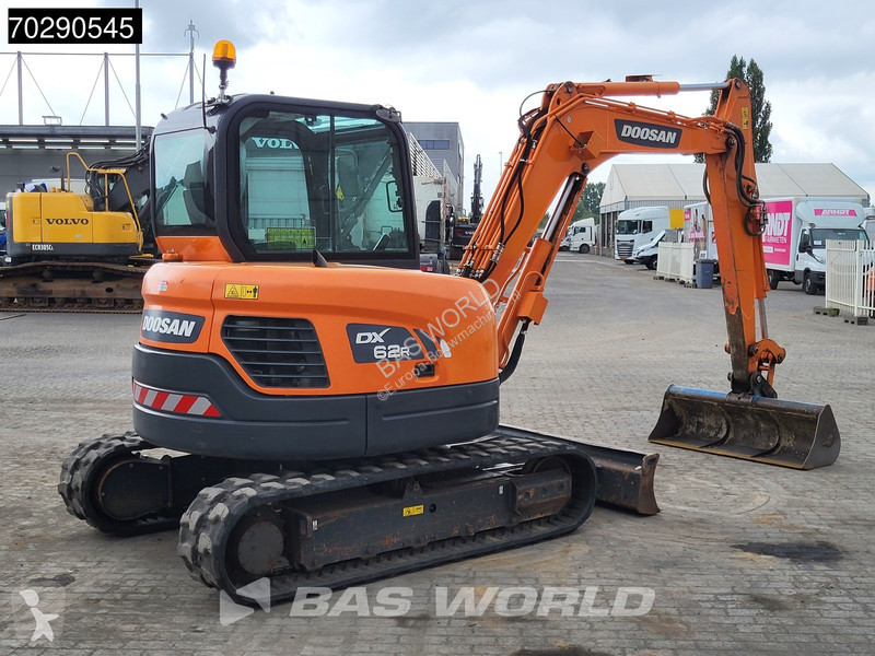 Graafmachine Doosan DX62 R-3 3 BUCKETS - A/C