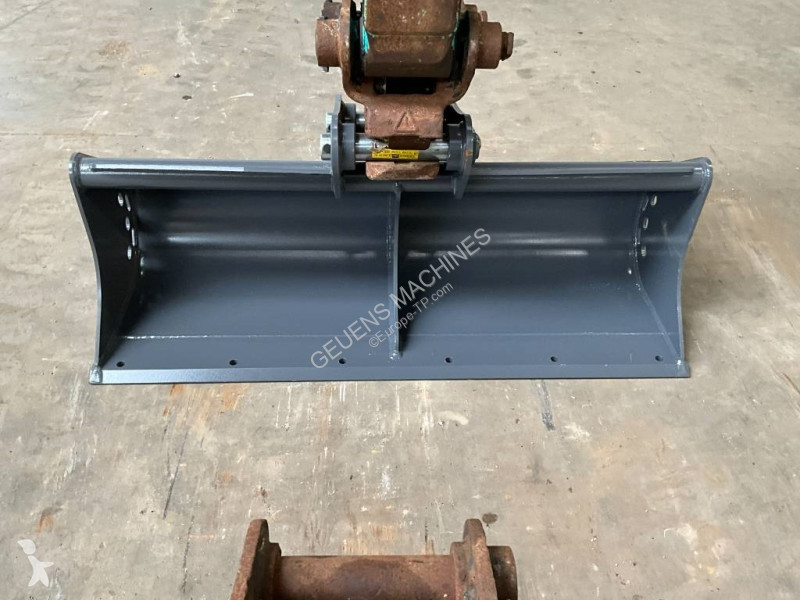 Escavadora Kobelco SK 85 MSR-3 E