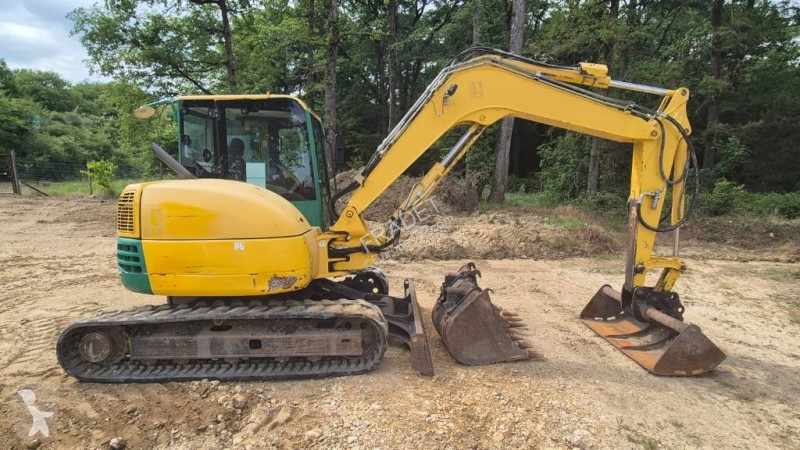 Escavadora Komatsu MR-3