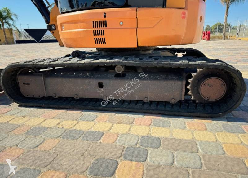 Excavadora Case