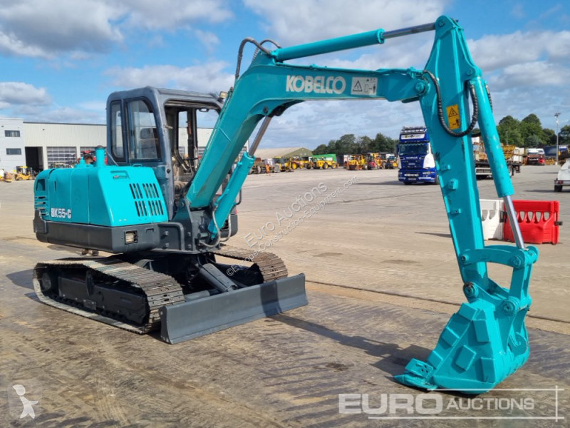 Escavadora Kobelco SK55-C