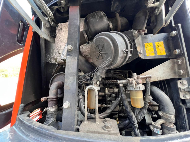 Excavadora Hitachi MINI PELLE 2,7T