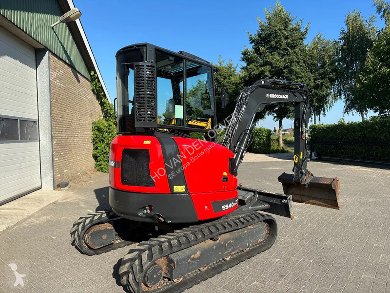 Escavadora Eurocomach ES40.2ZT