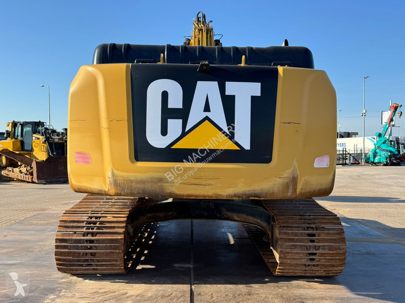Graafmachine Caterpillar 326FL