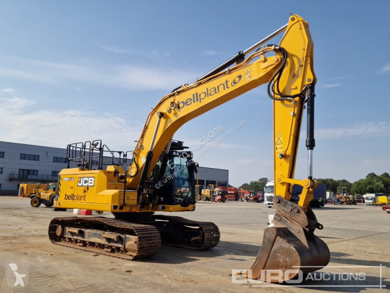 جرافة JCB 220X LC