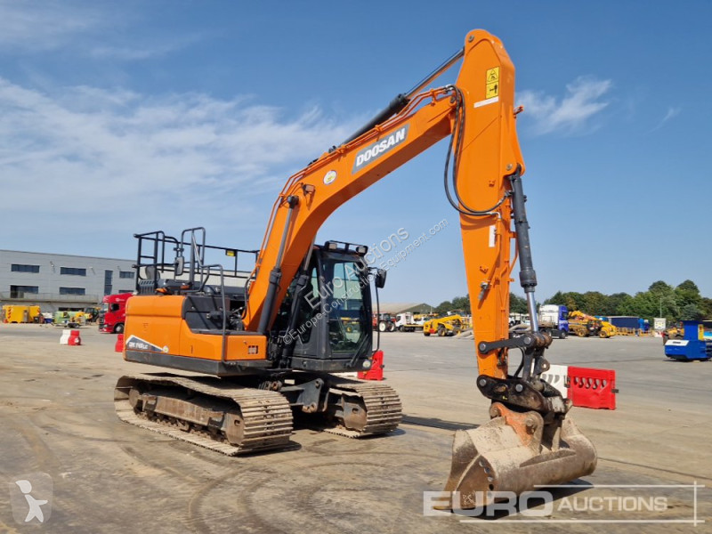 جرافة Doosan -7