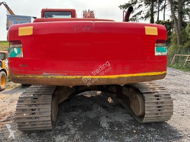 Escavadora Kobelco 210LC-6E