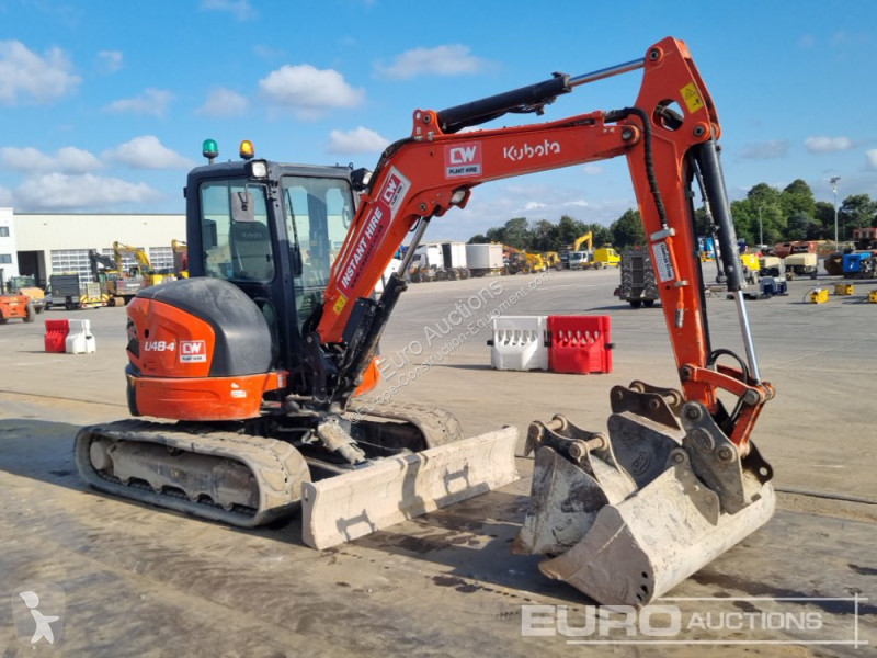 Escavadora Kubota U48-4