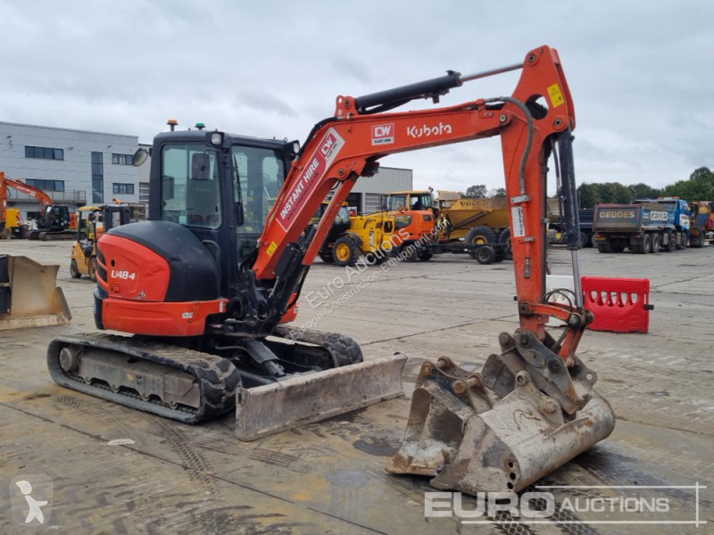 جرافة Kubota U48-4