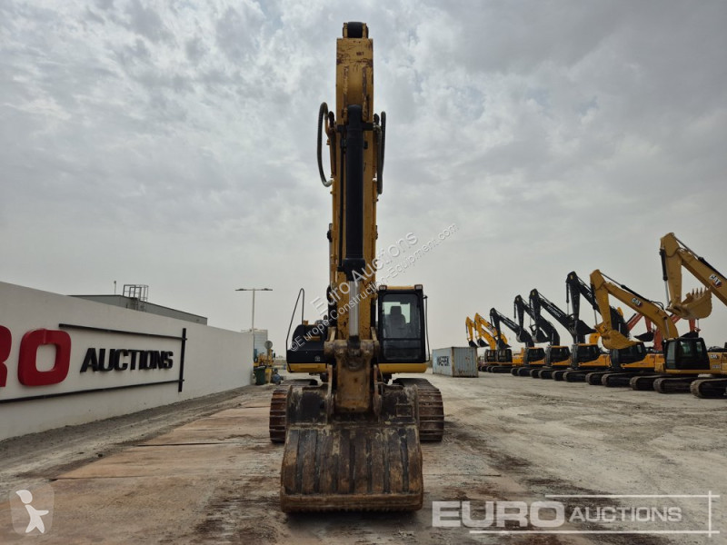 Escavatore Caterpillar 2