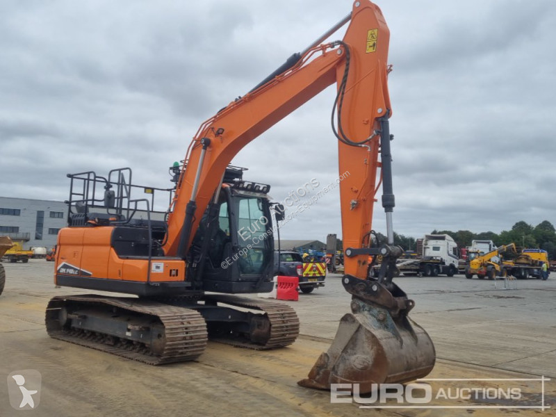 Escavatore Doosan -7