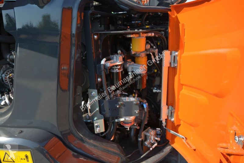Escavadora Hitachi ZX 95 USB-7 VA