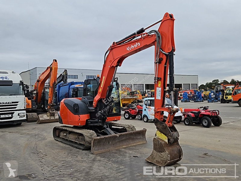 Escavadora Kubota KX080-4A2