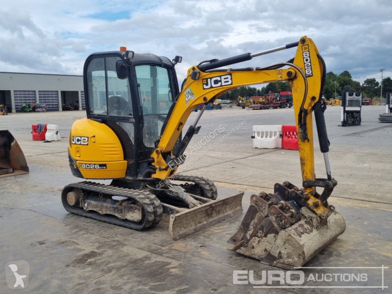 جرافة JCB 8026 CTS