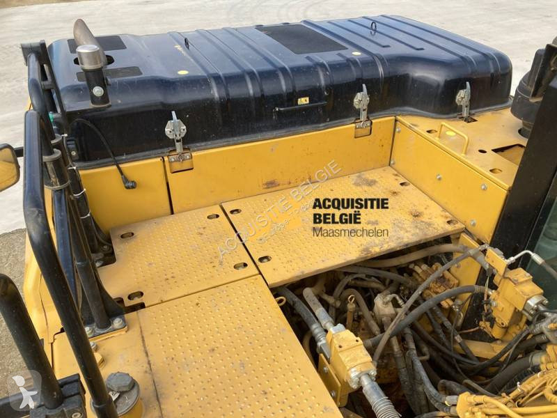 Graafmachine Caterpillar 330F Long Reach