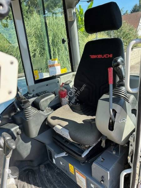 Excavadora Takeuchi TB 370