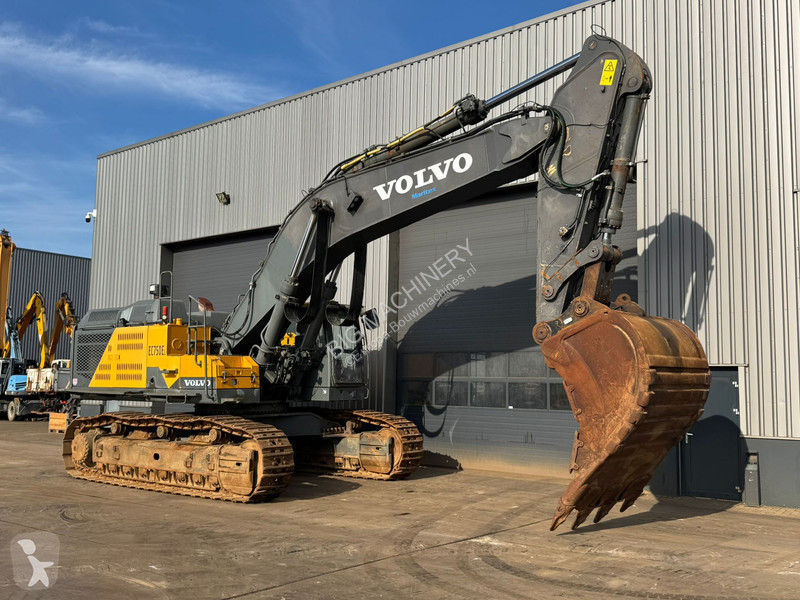 Escavadora Volvo EC750EL