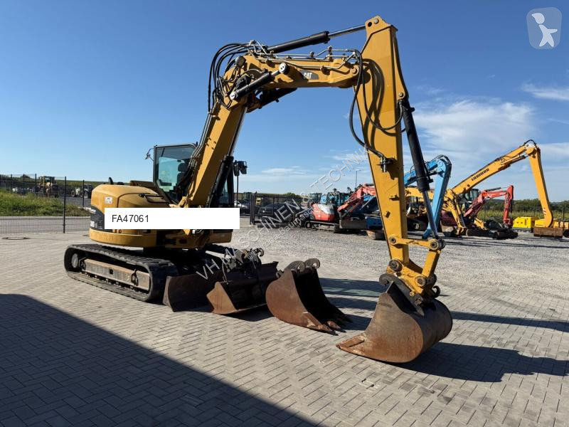 Excavadora Caterpillar