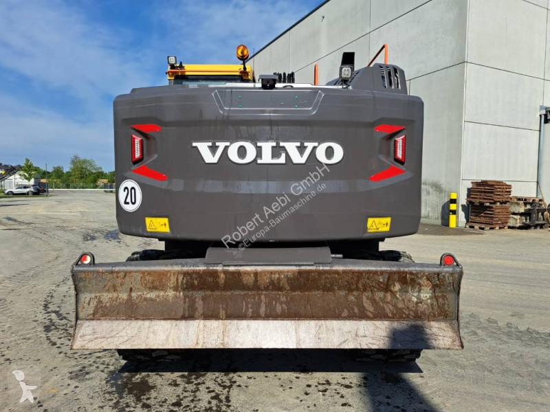 Escavatore Volvo E