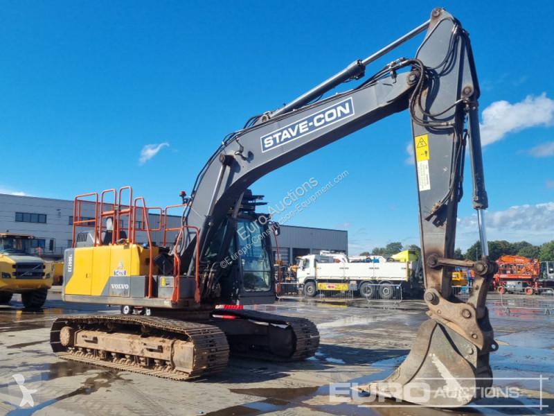 Excavator Volvo EC200EL
