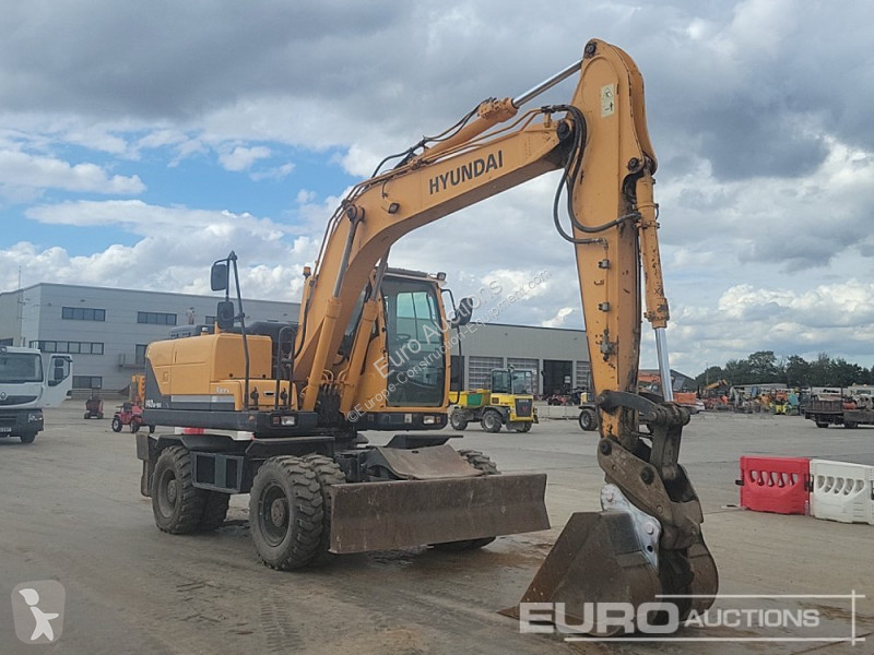 Lopatový nakládač Hyundai R140W-9A