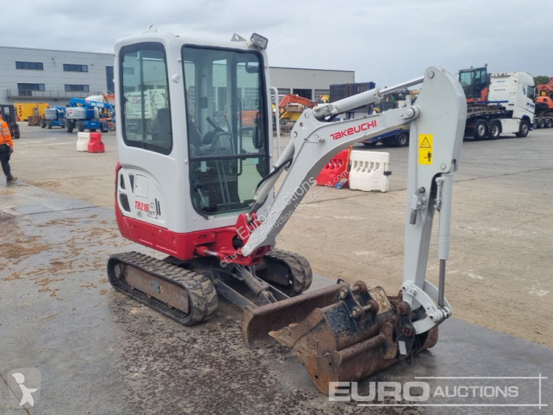 Graafmachine Takeuchi TB216