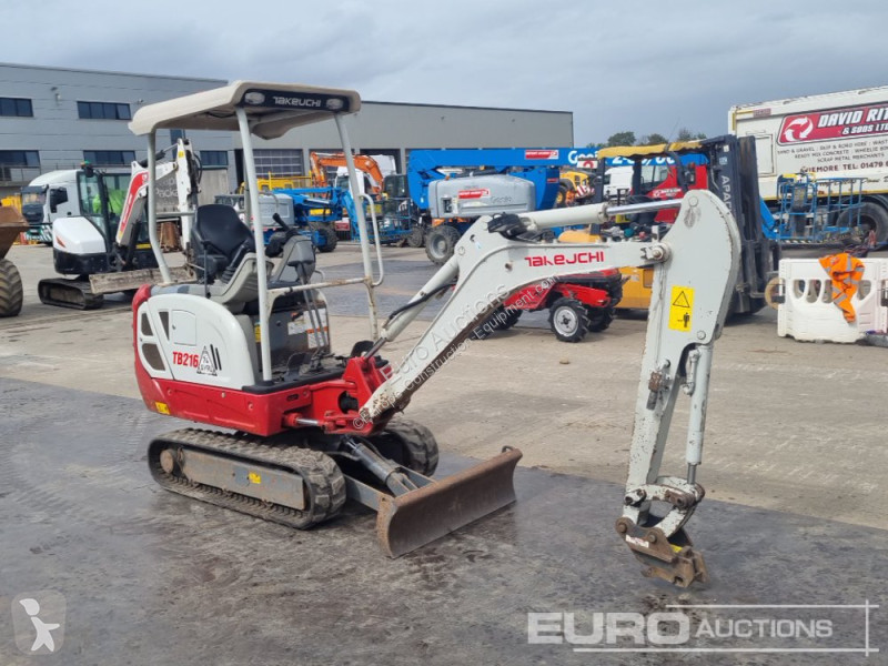 Graafmachine Takeuchi TB216
