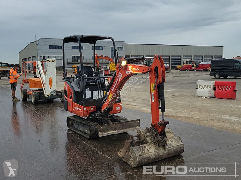 Lopatový nakládač Kubota KX015-4