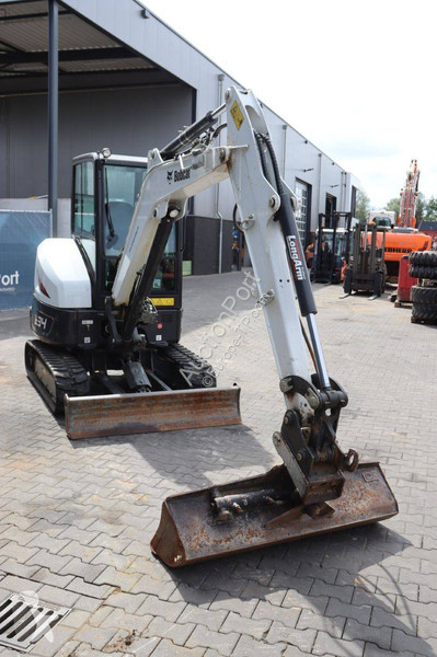جرافة Bobcat E34