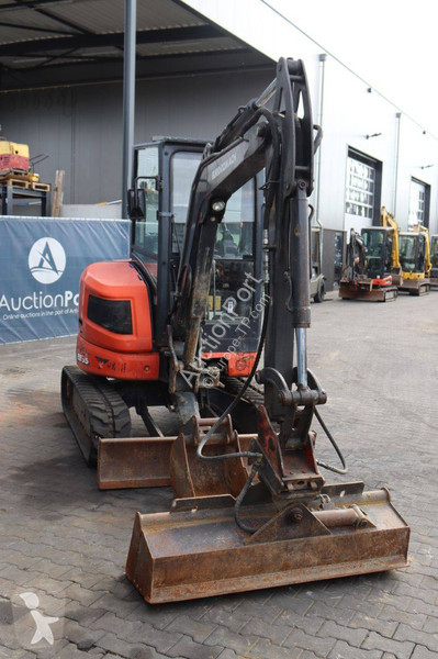 Escavadora Eurocomach ES 35 ZT