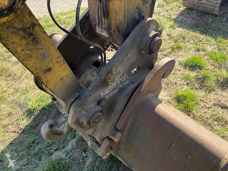 Excavator New Holland